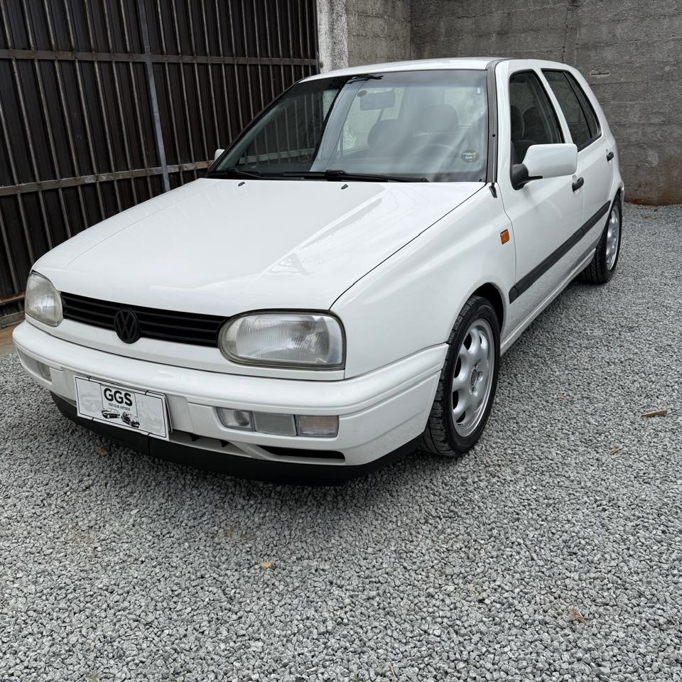 1e23d750-9a85-410d-8c57-59f98171d5ac